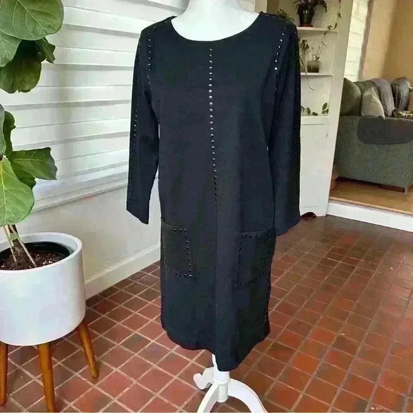 Joan Vass Dresses & Skirts - NWT Joan Vass BLACK Studded Long Sleeve Dress w pockets Size 1 (equiv 8/10)